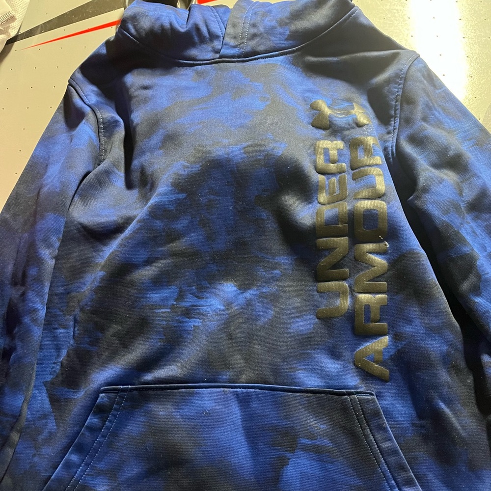 Under armour kids sweatshirt